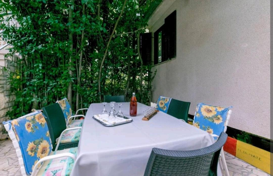 Apartment With Sea View II Stanici ภายนอก รูปภาพ