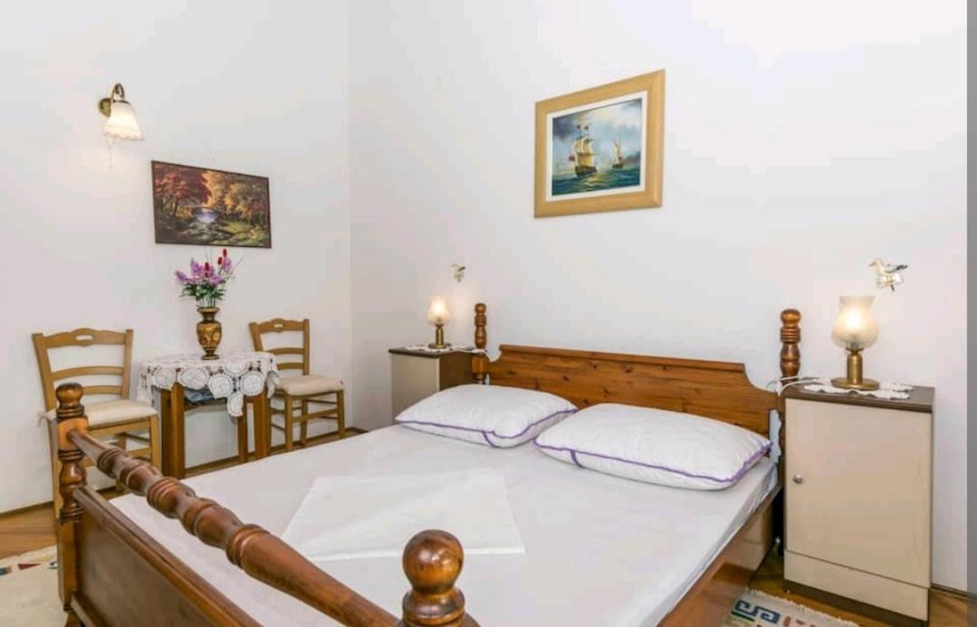 Apartment With Sea View II Stanici ภายนอก รูปภาพ